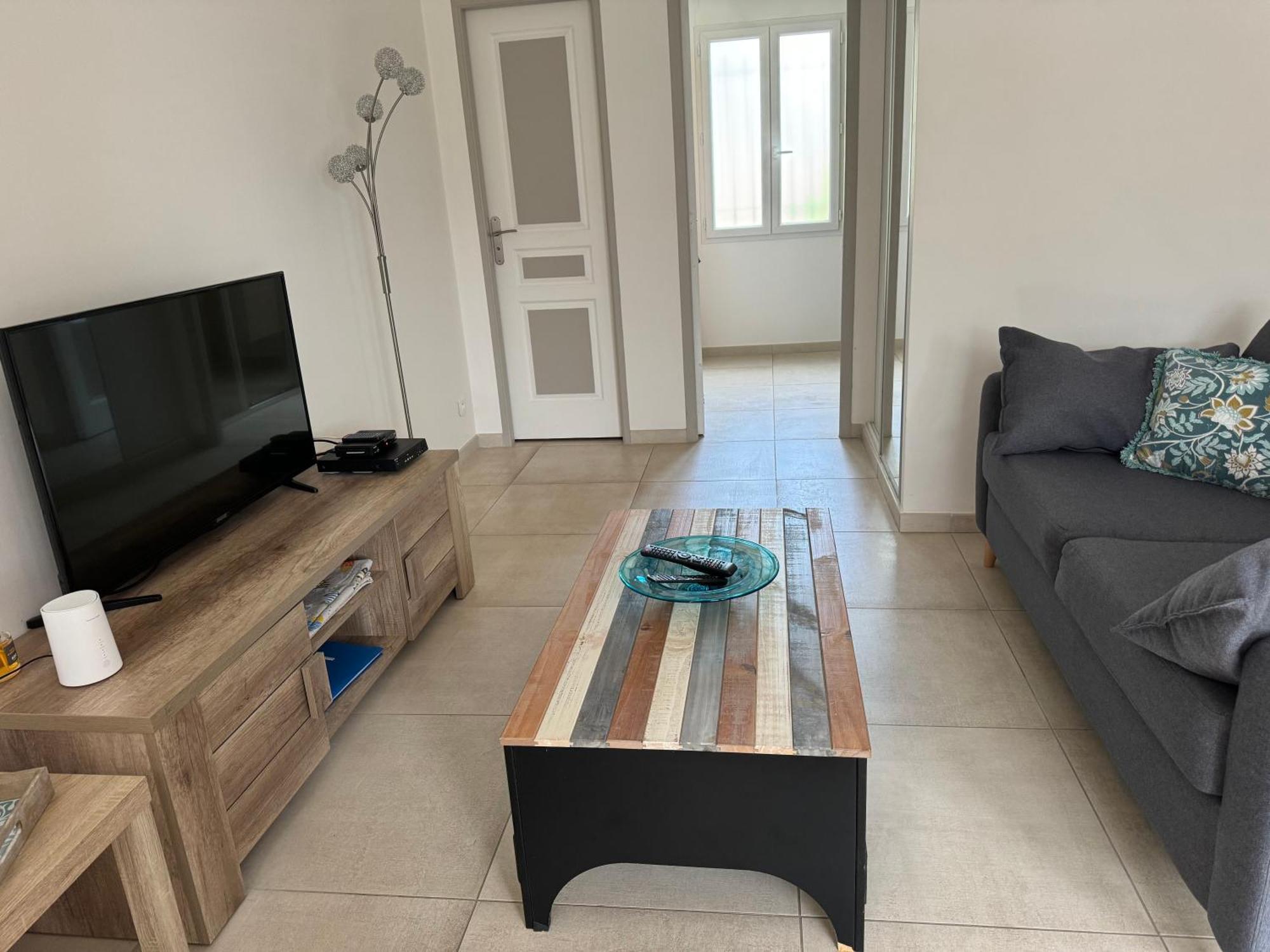 פוז'ה-סור ארז'ן Villa, Maison Independante, Avec Piscine Privative מראה חיצוני תמונה