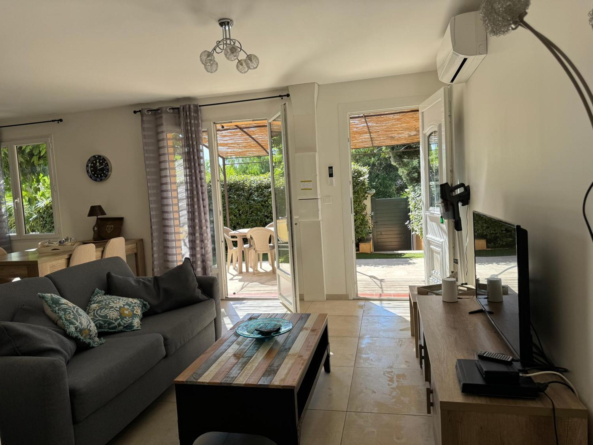 פוז'ה-סור ארז'ן Villa, Maison Independante, Avec Piscine Privative מראה חיצוני תמונה